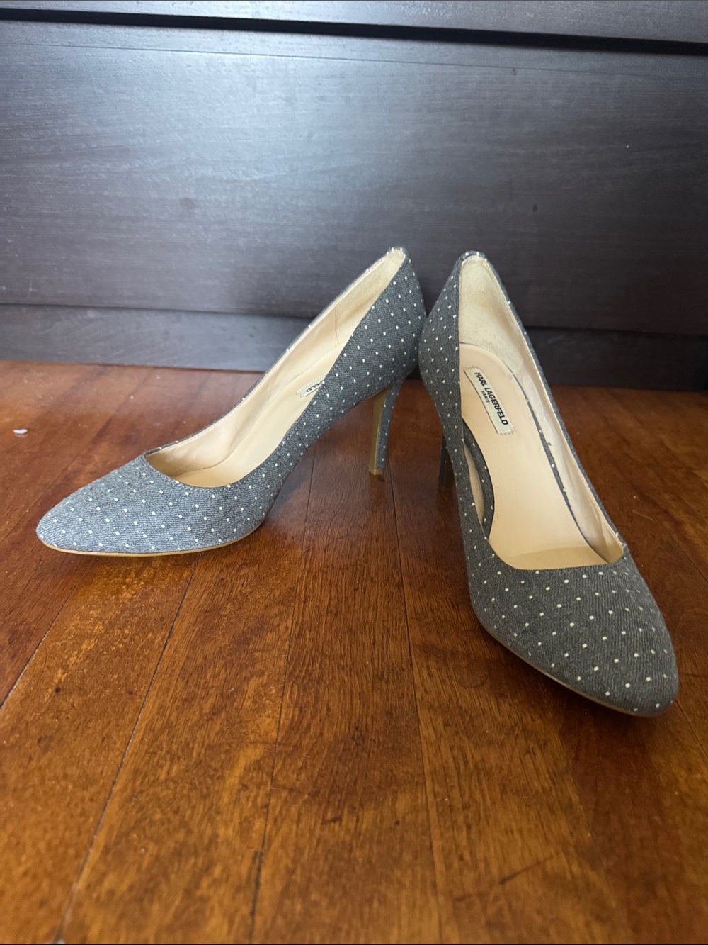 Karl Lagerfeld Gray Heels